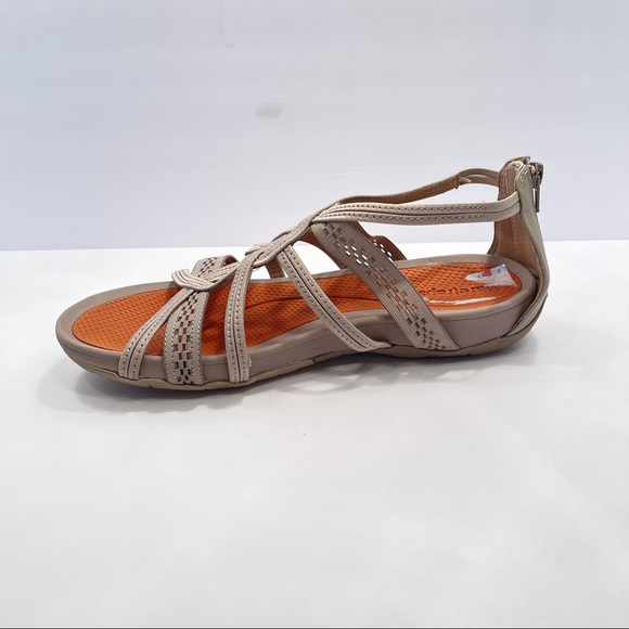 BareTraps Sandals, Gray, size 9.5 - Picture 4 of 8